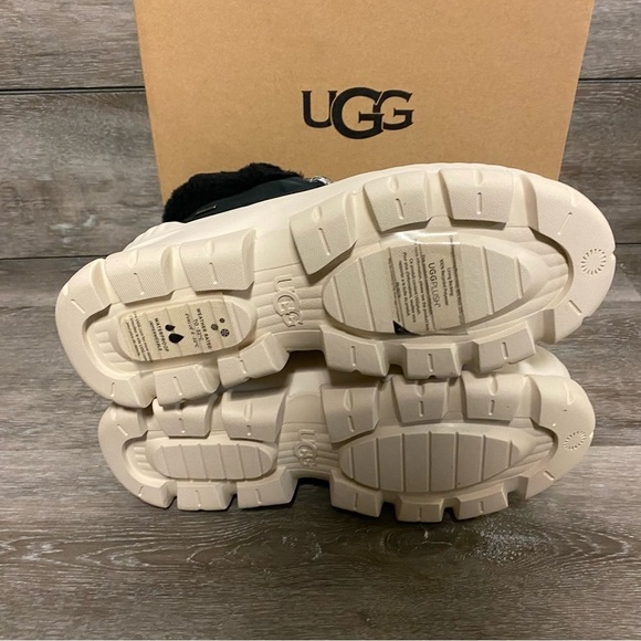 UGG | Adiroam Hiker Boot In Black and White NEW - Picture 7 of 13